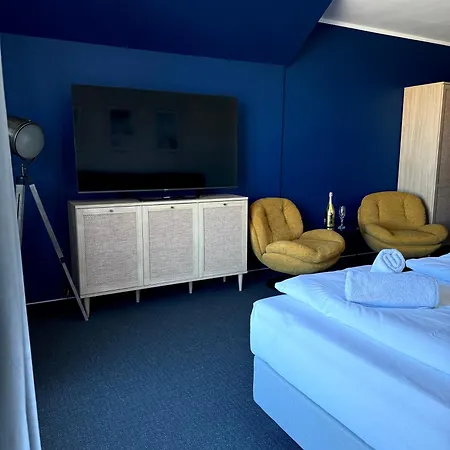 Vistamare Bed & Breakfast *